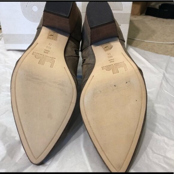 🔥 FIRE SALE CLOSET CLOSING🔥 Belle by Sigerson Morrison Yoko Bootie Suede 10.5 - Picture 3 of 6